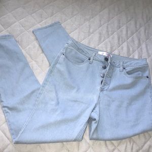 Light washed Denim jeans